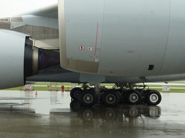 A 380 auf dem Muenchner Flughafen-www.muenchenfenster.de www.muenchenfenster.de