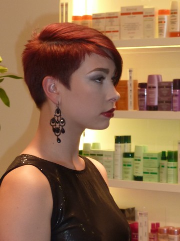 Jubiläum 40 Jahre Kaufhof am Marienplatz die neue Trendfrisur www.münchenfenster.de