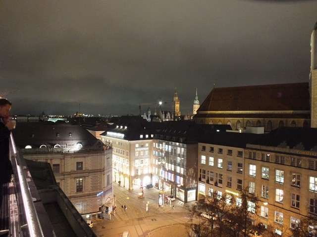 Eisbar 2012 www.muenchenfenster.de