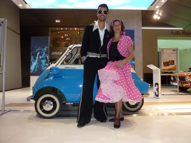 100 Jahre Sixt Feierlichkeit in der BMW-Welt www.muenchenfenster.de