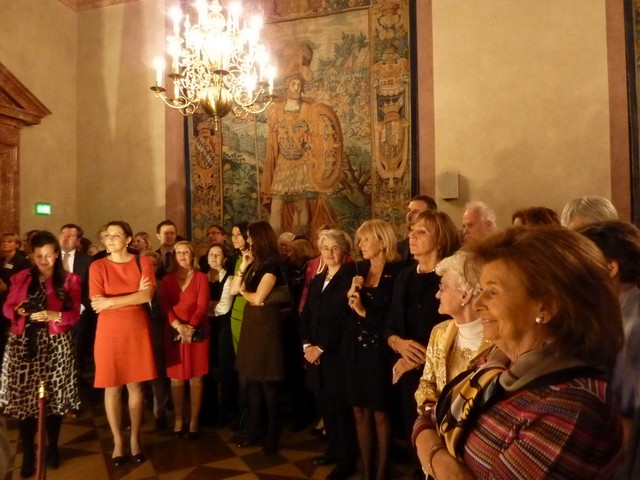 Der Empfang zum Silbertee im Kaisersaal www.muenchenfenster.de