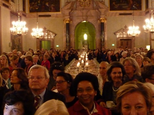 Silbertee im Kaisersaal www.muenchenfenster.de