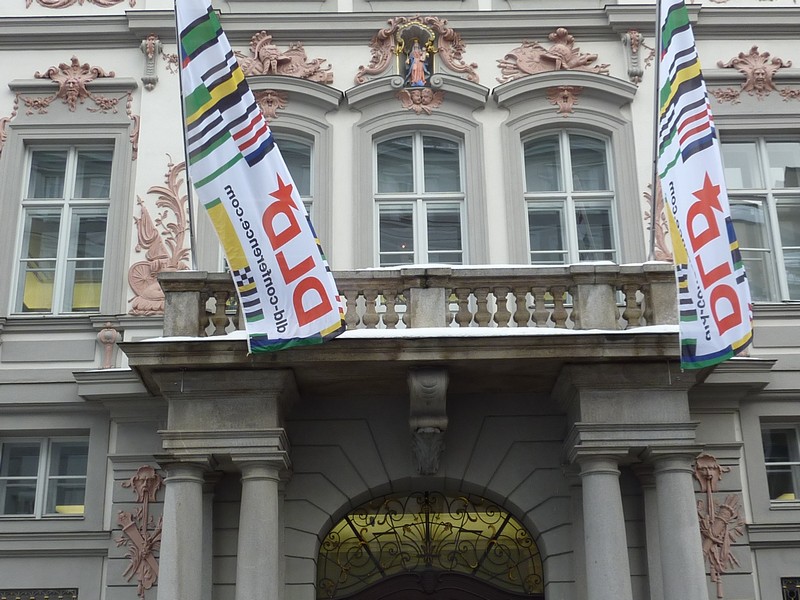 DLD www.muenchenfenster.de