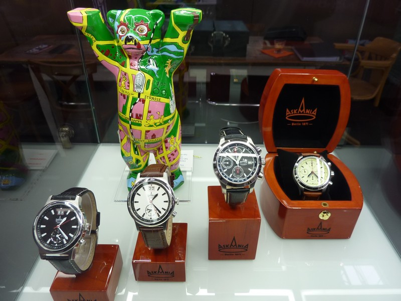 Edel Uhren aus der Berliner Uhrenmanufaktur Inhorgenta 2013 www.muenchenfenster.de