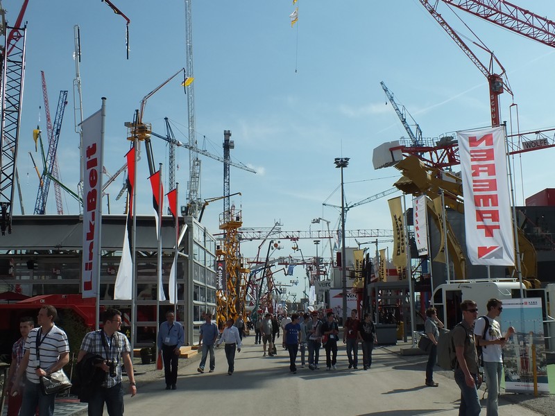 Bilder und Eindrücke der Bauma 2013 in Muenchen www.muenchenfenster.de