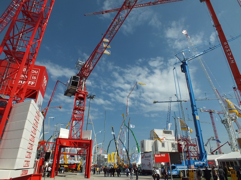 Bilder und Eindrücke der Bauma 2013 in Muenchen www.muenchenfenster.de