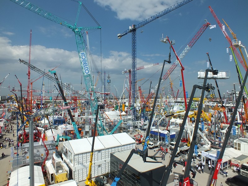Bilder und Eindrücke der Bauma 2013 in Muenchen www.muenchenfenster.de
