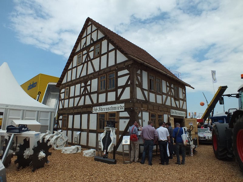 Bilder und Eindrücke der Bauma 2013 in Muenchen www.muenchenfenster.de