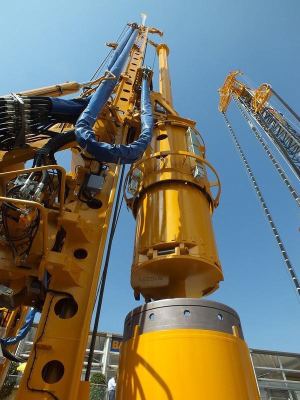 Bilder und Eindrücke der Bauma 2013 in Muenchen www.muenchenfenster.de