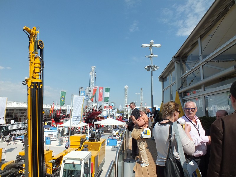 Bilder und Eindrücke der Bauma 2013 in Muenchen www.muenchenfenster.de