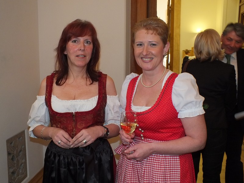 Gäste des Empfangs zu Ehren von Herrn Georg Schmid ww.muenchenfenster.de