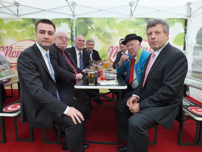 Eindrücke des Empfangs zum Nationalfeiertag 2013 der Russischen Förderation www.muenchenfenster.de