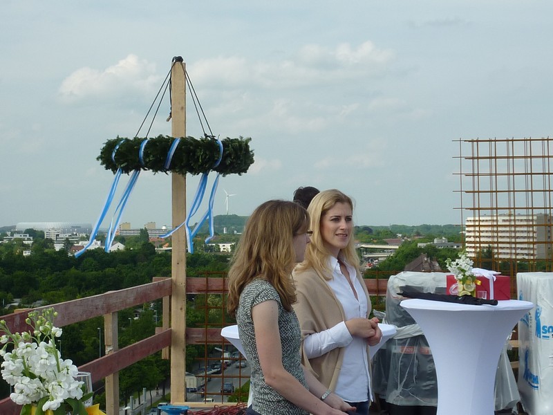 Impressionen vom Richtfest auf dem neu gestalteten Hochbunker www.muenchenfenster.de