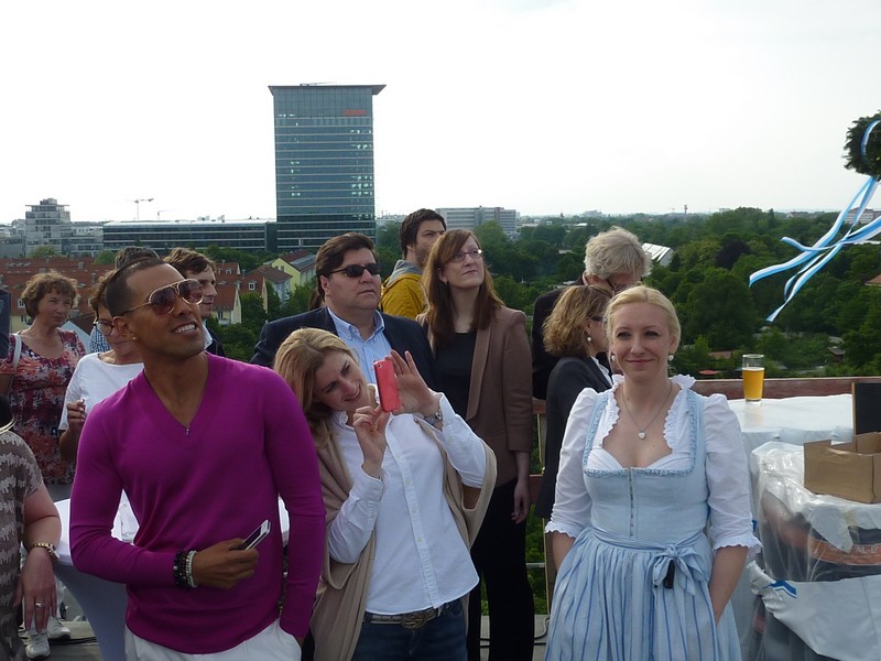 Impressionen vom Richtfest auf dem neu gestalteten Hochbunker www.muenchenfenster.de