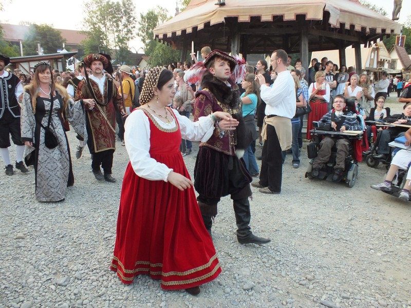 Sie folgen dem Ruf der Gaukler auf Gut Kaltenberg www.muenchenfenster.de