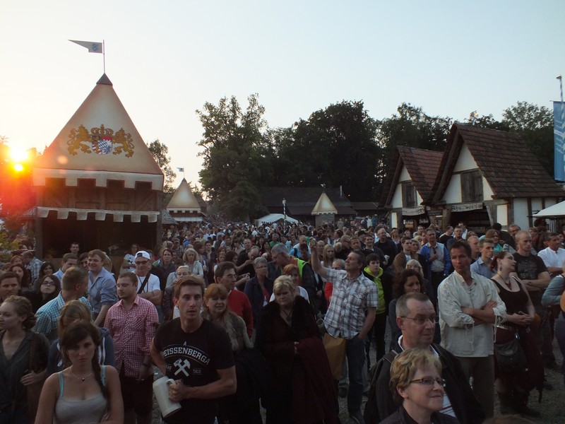 Kaltenberg ruft zur Gauklernacht 2013 und alle kamen www.muenchenfenster.de