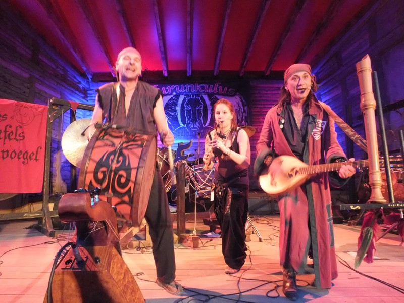 Des Teufels Lockvögel www.muenchenfenster.de