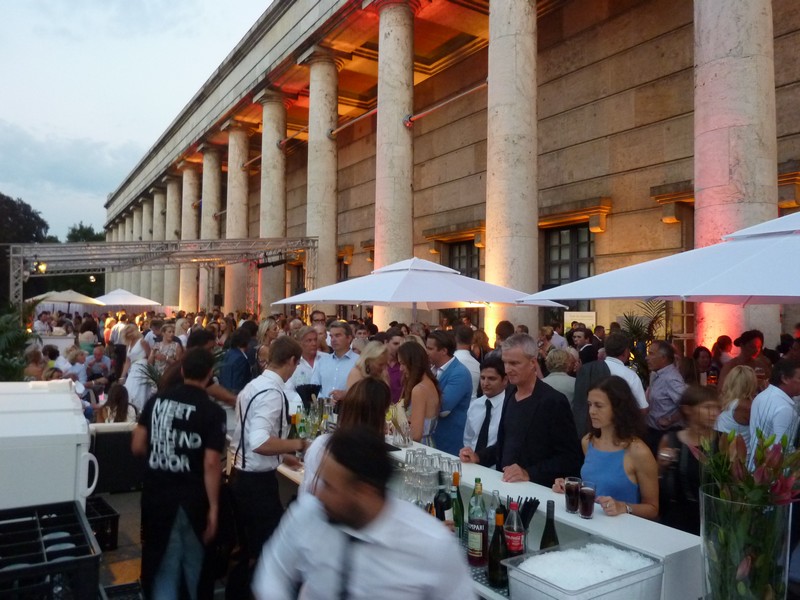 Sommerfest 2013 Porsche Panamera in München www.muenchenfenster.de