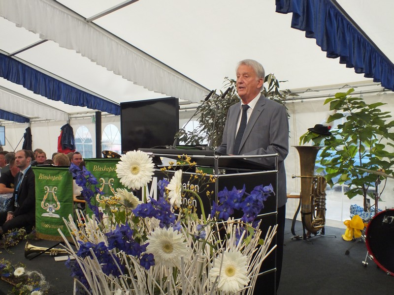 Rede zum Richtfest des Satelitenterminals von Herr Dipl.-Ing. Architekt Norbert Koch www.muenchenfenster.de