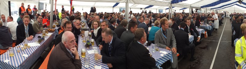 Eindrücke zum Richtfest 2013 des Sateltenterminals www.muenchenfenster.de