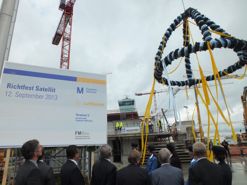 Der Richtspruch wird vorgelesen www.muenchenfenster.de