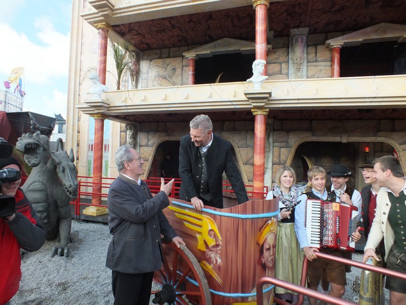 Bilder noch vor der Eröffnung der Wiesn 2013 www.muenchenfenster.de