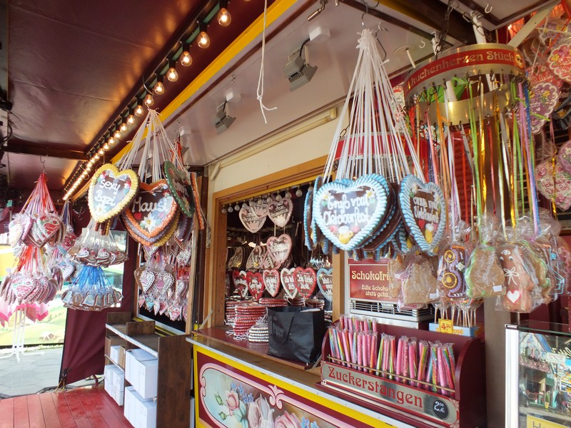 Bilder noch vor der Eröffnung der Wiesn 2013 www.muenchenfenster.de