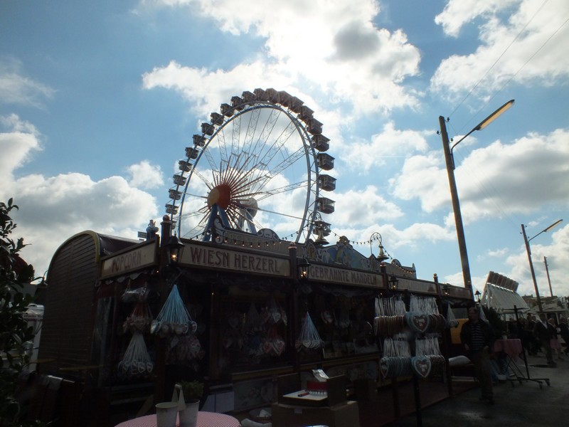 Bilder noch vor der Eröffnung der Wiesn 2013 www.muenchenfenster.de