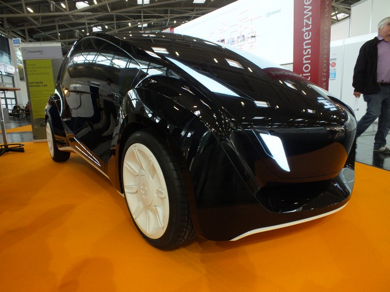 Ein Studie vom Fraunhoferistitut auf der e CarTec 2013 www.muenchenfenster.de