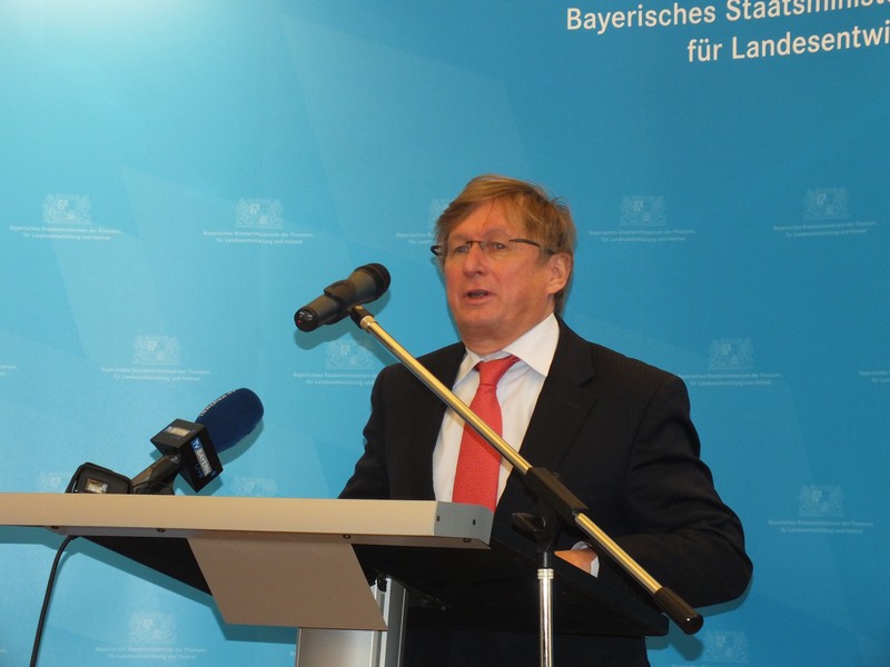 Dr. Michael Kerkloh Chef Münchner Flughafen www.muenchenfenster.de