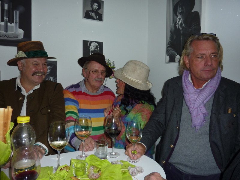 Eröffnungsabend von Talamondis neue Vinothek in der Gollierstrasse 7 www.muenchenfenster.de