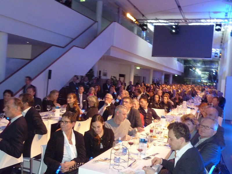 Grosse Erwartung bei den Gästen auf den i3 www.muenchenfenster.de