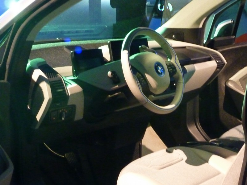 Sehr ansprechendes Interior beim i3 www.muenchenfenster.de