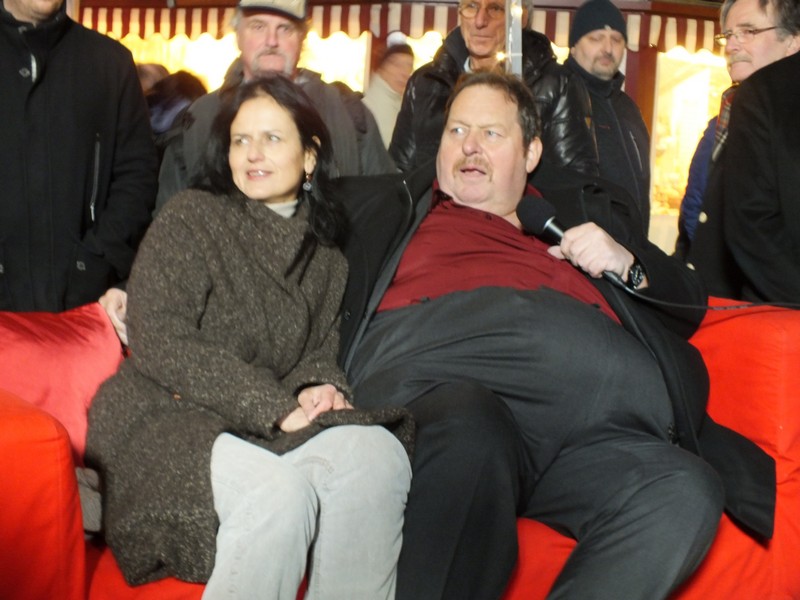 Links Dr. Gabriele Kröner und Kabarettist Ottfried Fischer www.muenchenfenster.de