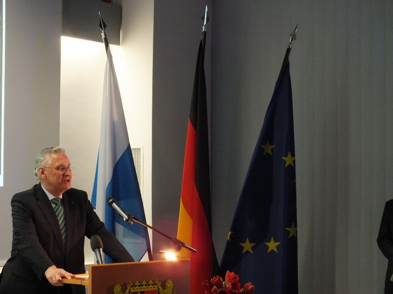 Festrede des bayerischen Staatsminister des Innern, für Bau und Verkehr, Herrn Joachim Herrmann, MdL www.muenchenfenster.de