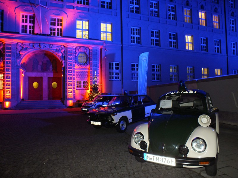 Festakt 100 Jahre Polizei in der Ettsrasse