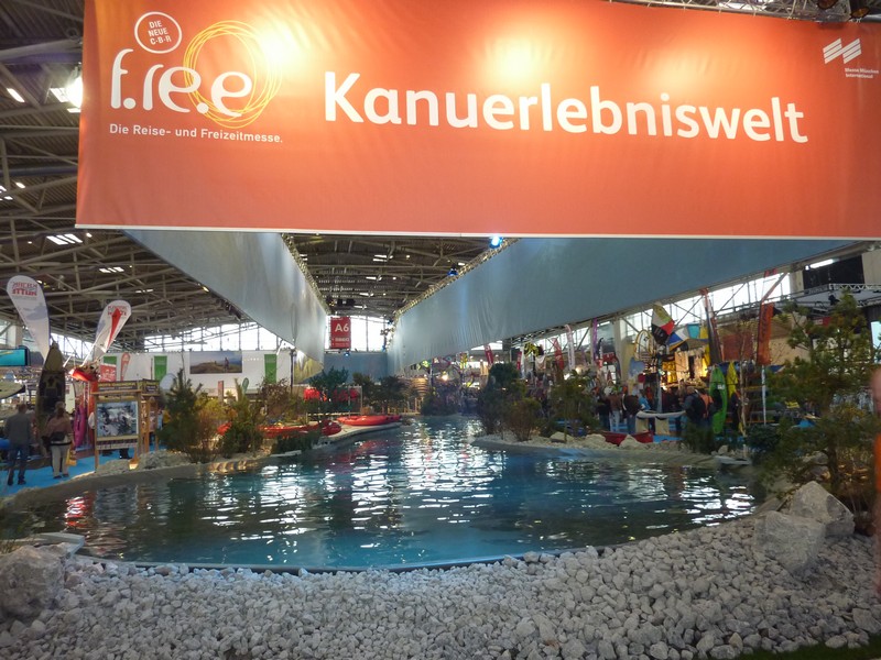 Wer mal Kanu fahren leren will kann das hier tun www.muenchenfenster.de