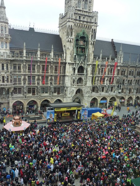 Faschingstreiben 2014 in der Münchner Innenstadt www,muenchenfenster.de