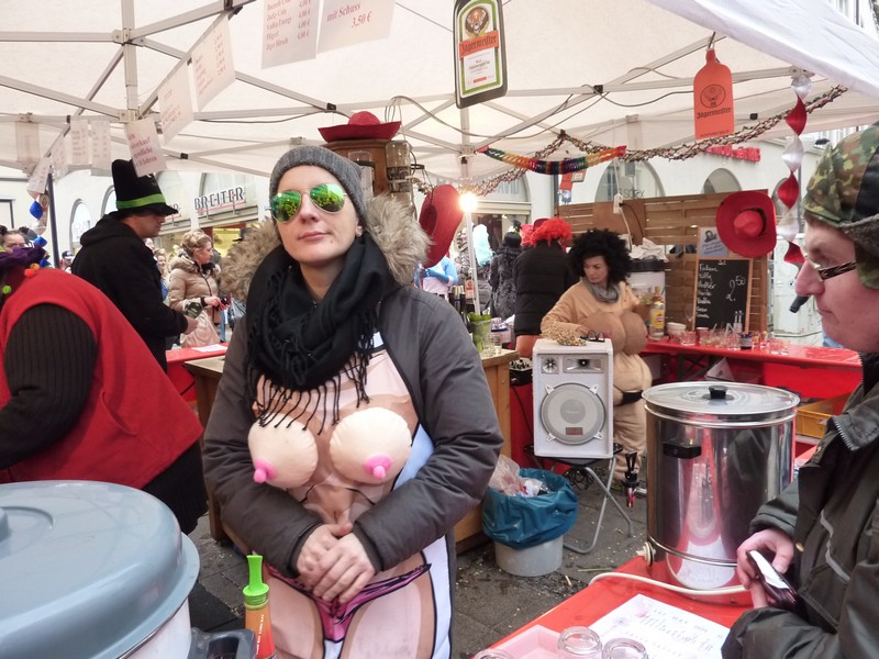 Faschingstreiben 2014 in der Münchner Innenstadt www.muenchenfenster.de