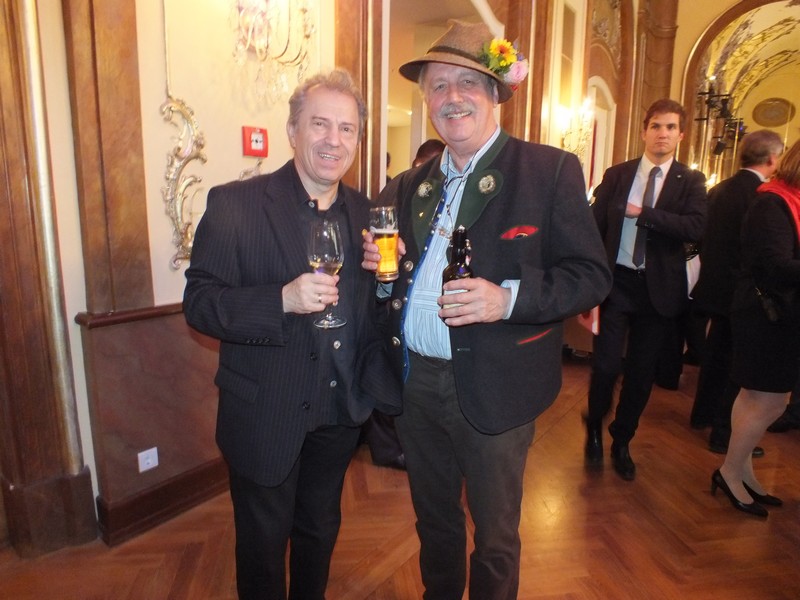 Günter Sigl "spider murphy gang" und Künstler Wolfgang Michael Prinz www.muenchenfenster.de