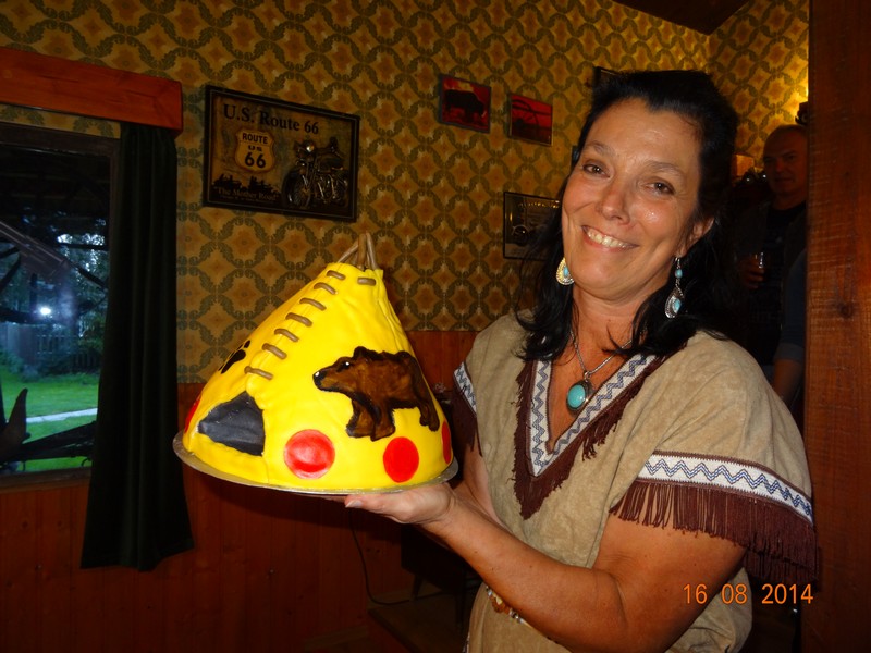 Endlich ist ihr Wunschtraum wahr geworden,ein eigenes Tipi www.muenchenfenster.de