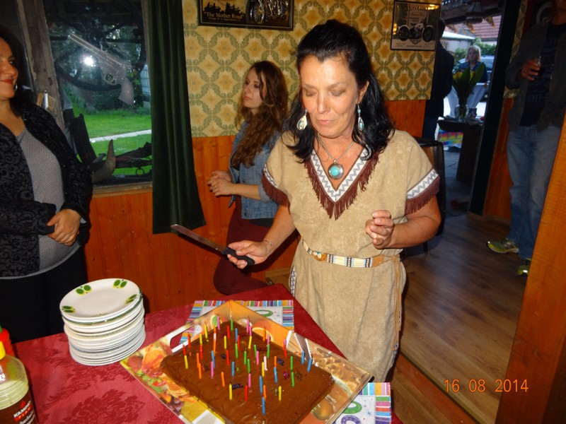 Ob ich woh alle auf einmal ausblasen kann ? www.muenchenfenster.de