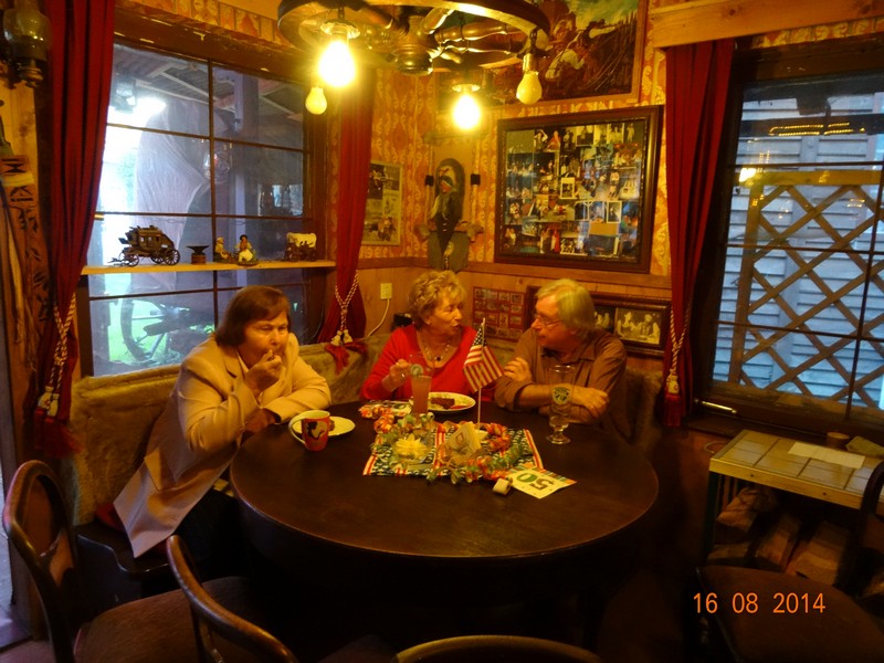 Saloon-Gespräche www.muenchenfenster.de