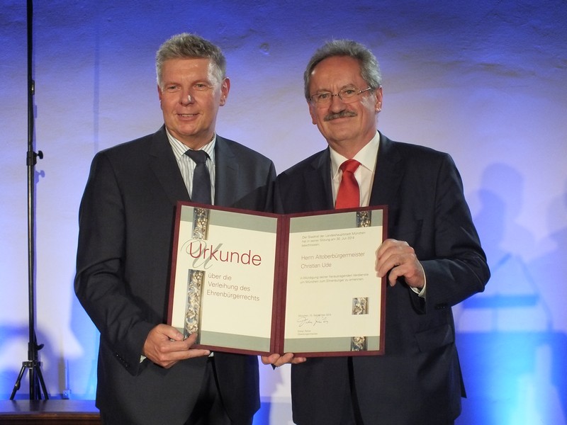 Alt Oberbügermeister Ude wird zum Ehrenürger der Stadt München ernannt www.muenchnerfenster.de
