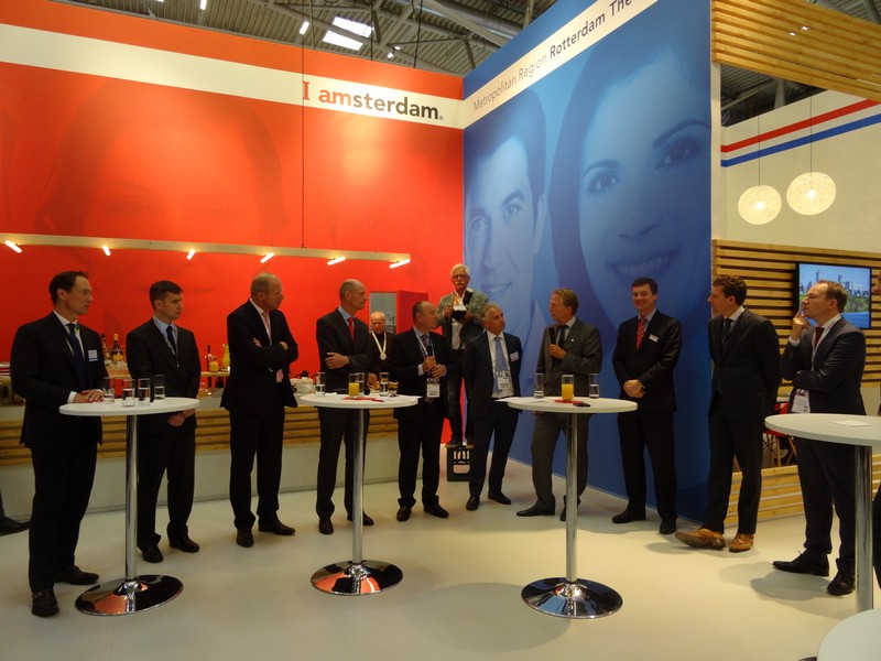 Die EXPO REAL 2014 www.muenchenfenster.de