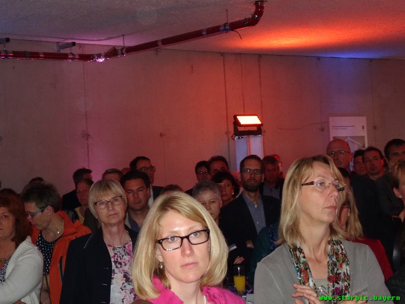 Klinik-Richtfest mit Staatsministerin Melanie Huml www.muenchenfnester.de