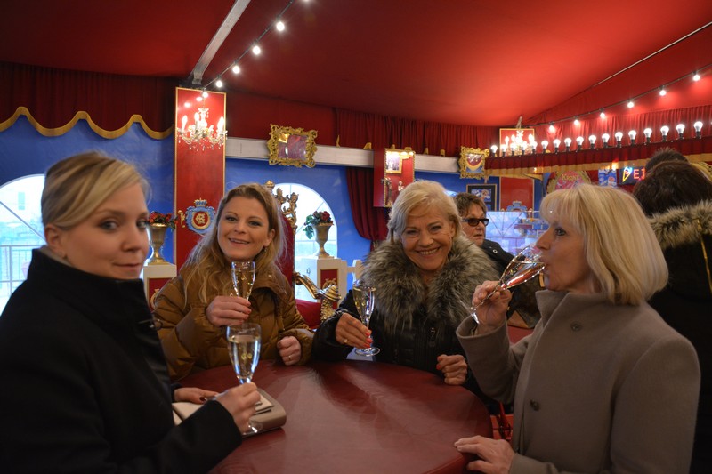 Premiere "EVULUTION" der Circus Krone auf der Theresienwiese in München Bild rlstudios www.munichpeople.com