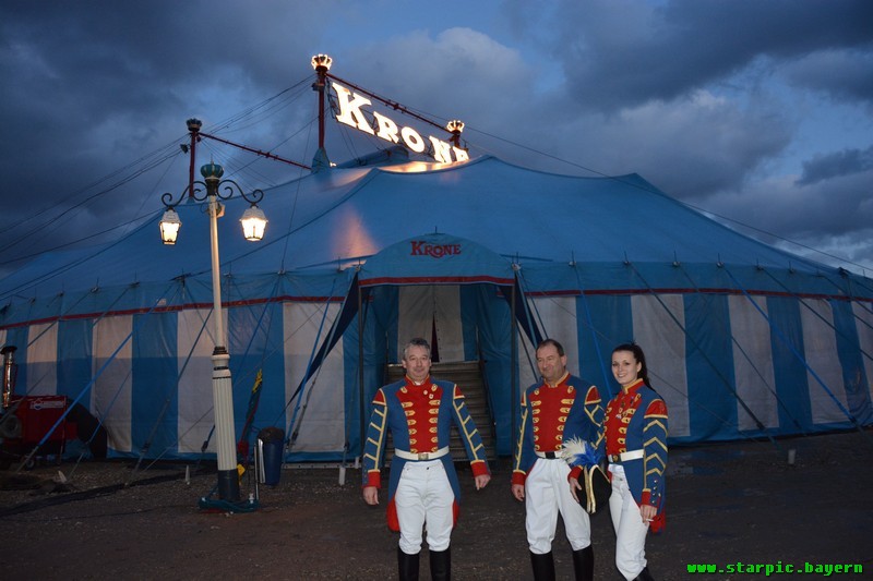 Premiere "EVULUTION" der Circus Krone auf der Theresienwiese in München Bild: starpic.bayern www.munichpeople.com