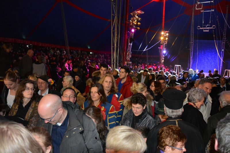 Premiere "EVULUTION" der Circus Krone auf der Theresienwiese in München Bild rlstudios www.munichpeople.com