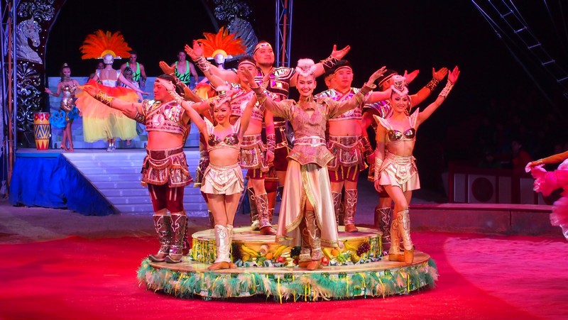 Premiere "EVULUTION" der Circus Krone auf der Theresienwiese in München Bild rlstudios www.munichpeople.com